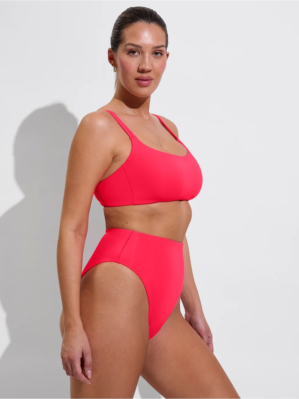 Left On Friday Pool Days Top D+